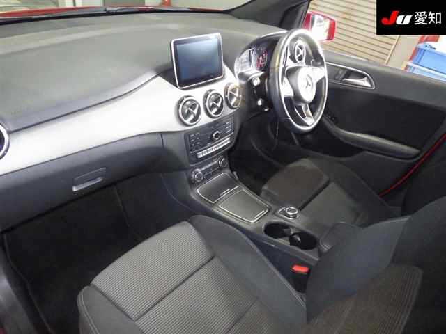 MERCEDES-BENZ B-CLASS