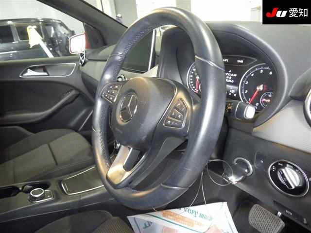MERCEDES-BENZ B-CLASS
