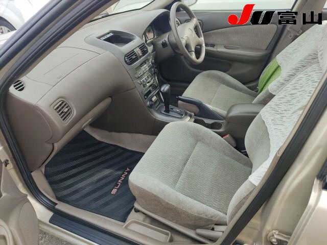 NISSAN SUNNY