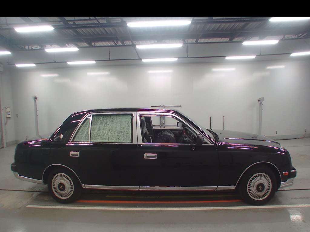 TOYOTA CENTURY