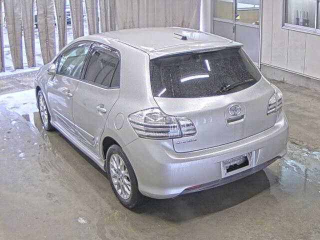 TOYOTA BLADE