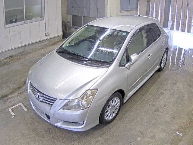 TOYOTA BLADE