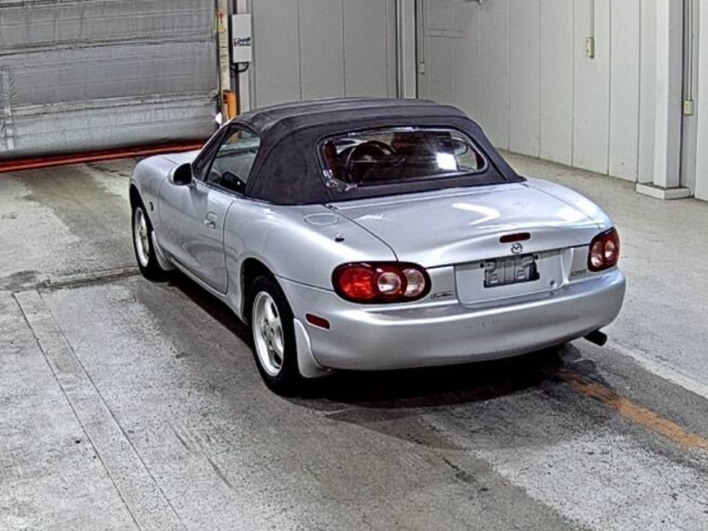 MAZDA ROADSTER