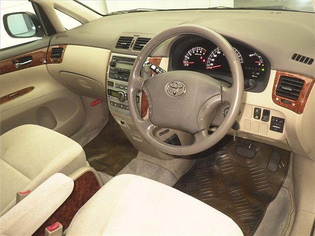TOYOTA IPSUM