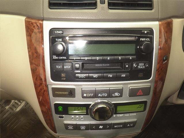 TOYOTA IPSUM