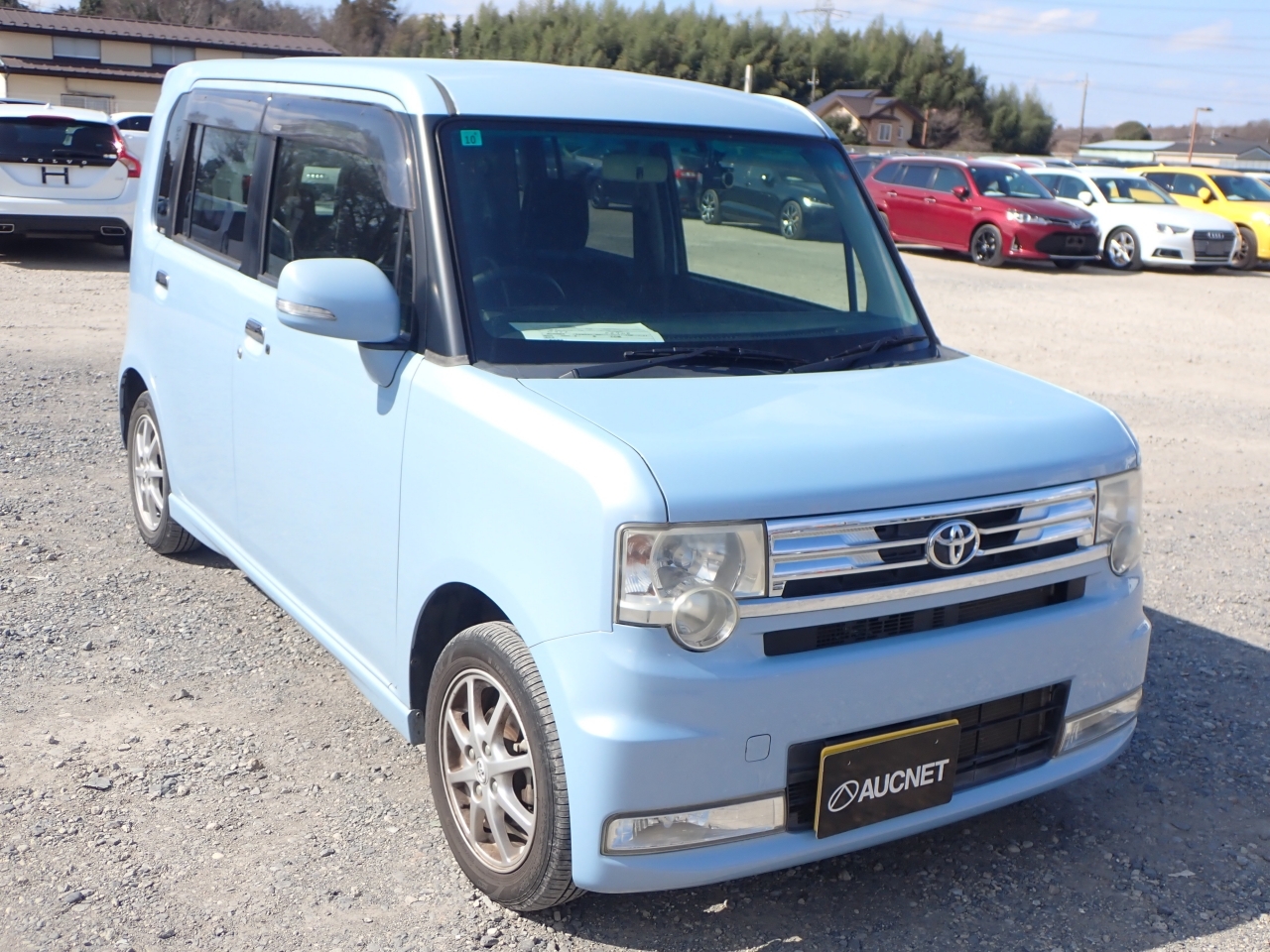 TOYOTA PIXIS SPACE