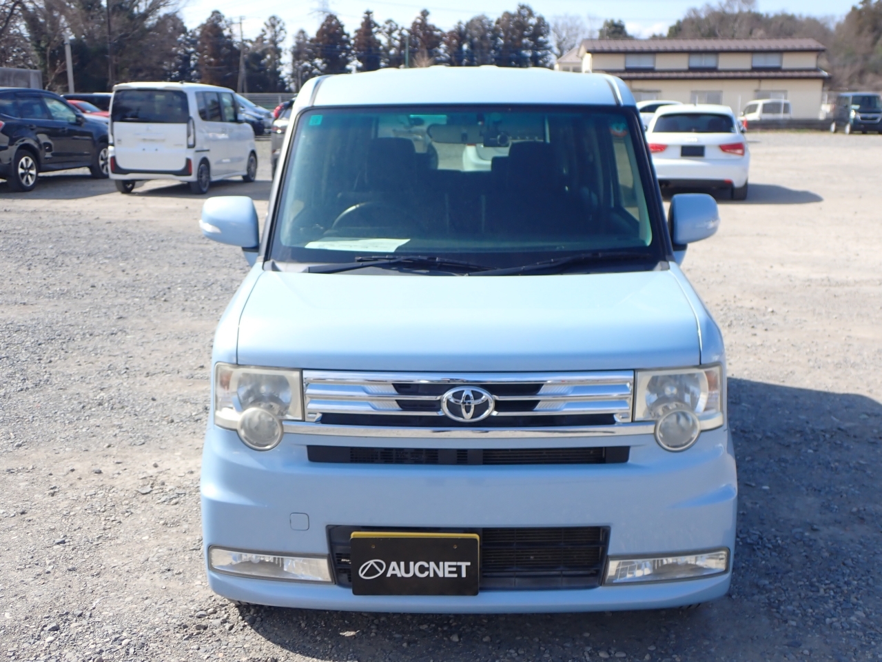TOYOTA PIXIS SPACE