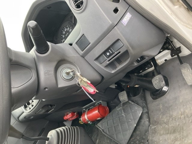 NISSAN CARAVAN