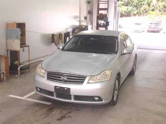 NISSAN FUGA
