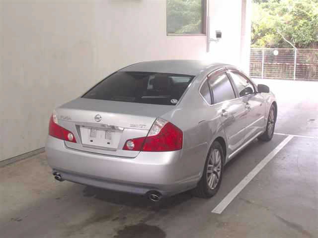 NISSAN FUGA