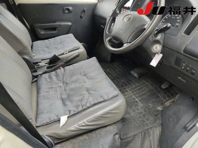 TOYOTA LITE ACE