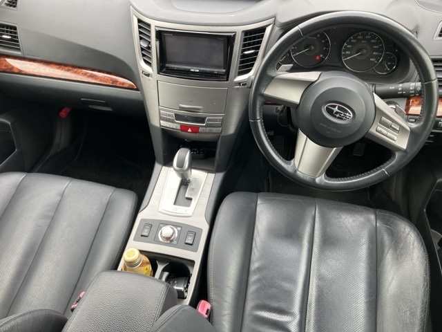 SUBARU OUTBACK