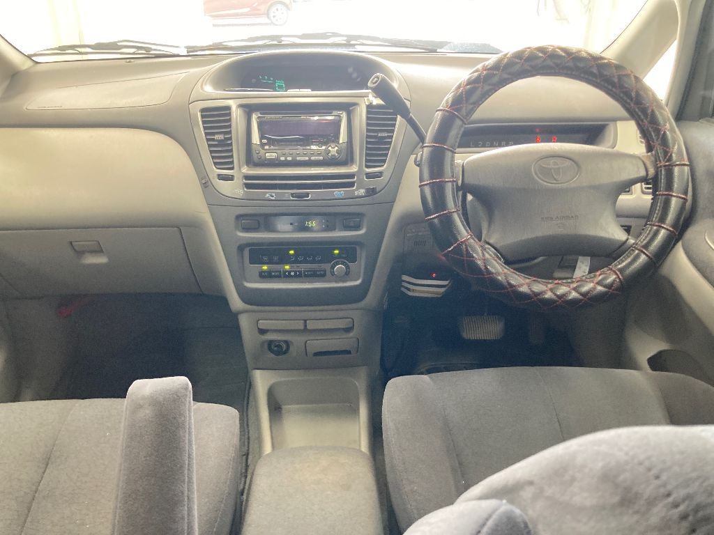 TOYOTA NADIA
