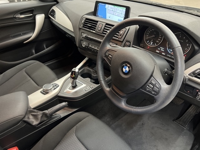 BMW 1-SERIES