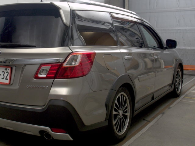 SUBARU EXIGA CROSSOVER 7
