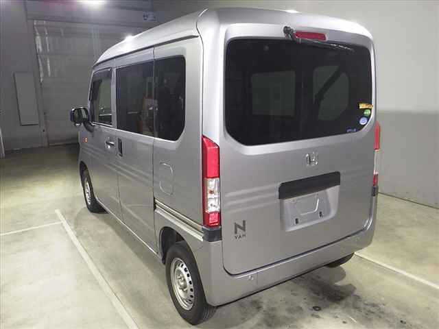 HONDA N-VAN