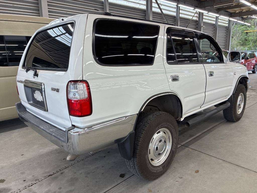TOYOTA HILUX SURF