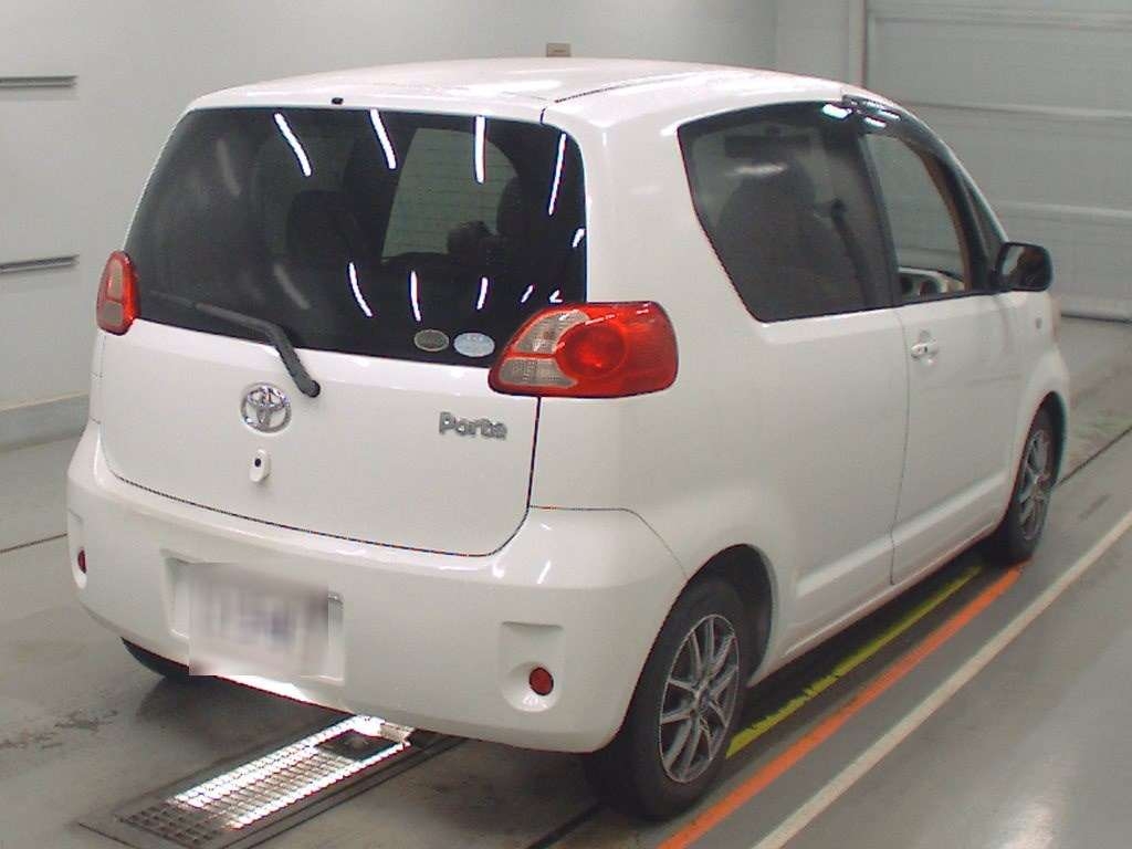 TOYOTA PORTE