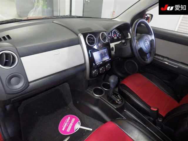 MAZDA VERISA