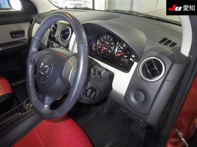 MAZDA VERISA