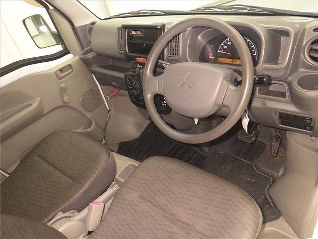 MITSUBISHI MINICAB