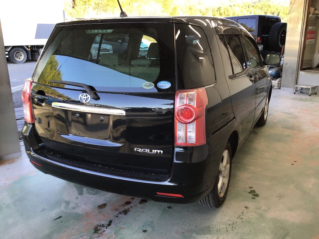 TOYOTA RAUM