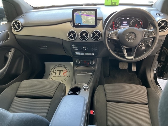 MERCEDES-BENZ B-CLASS