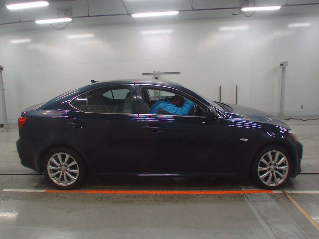 LEXUS IS250