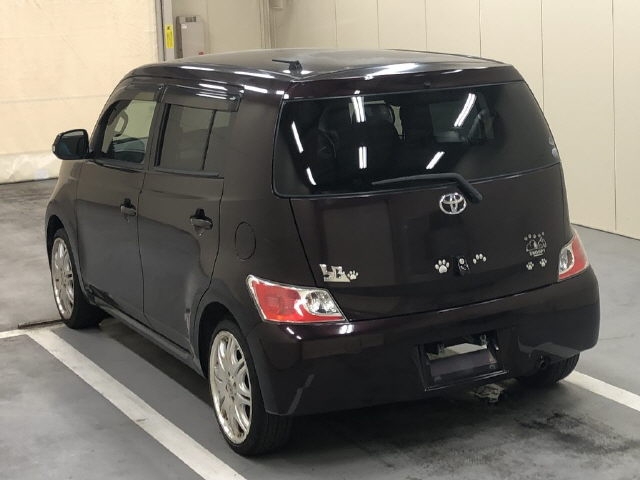 TOYOTA BB