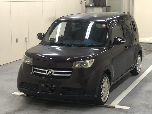 TOYOTA BB