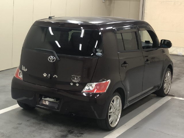 TOYOTA BB