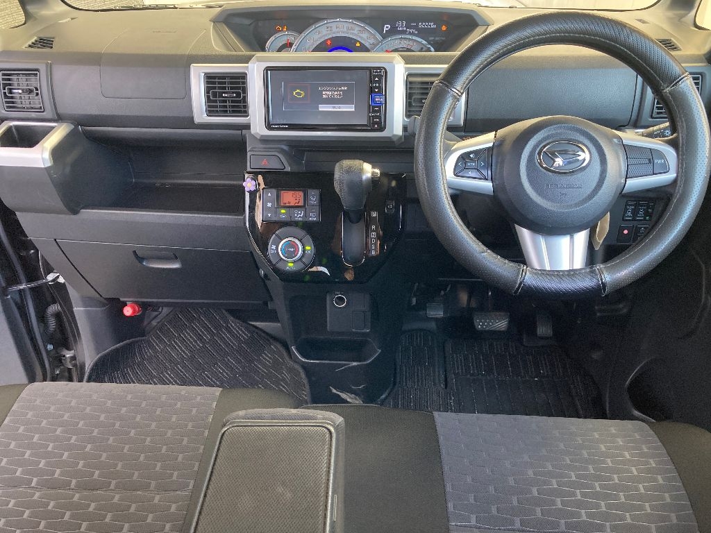 DAIHATSU WAKE