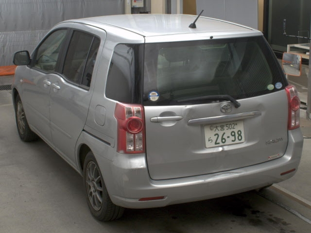TOYOTA RAUM