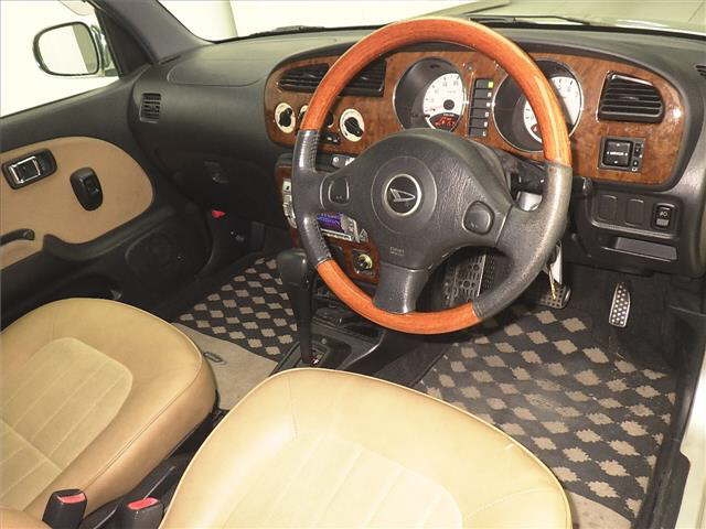 DAIHATSU MIRA GINO