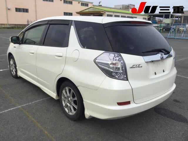 HONDA FIT SHUTTLE