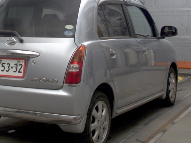 DAIHATSU MIRA GINO