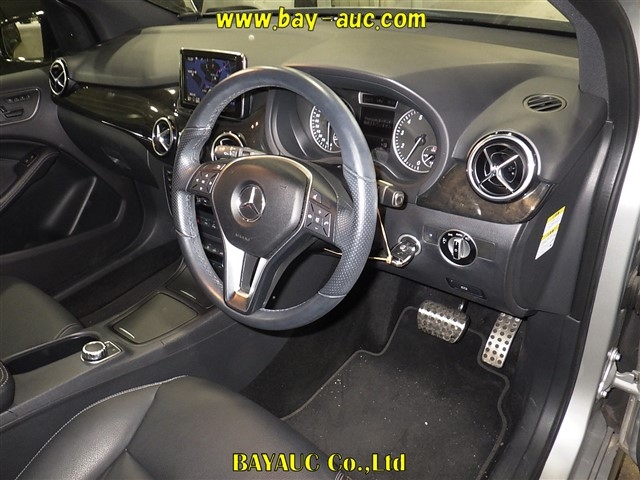 MERCEDES-BENZ B-CLASS