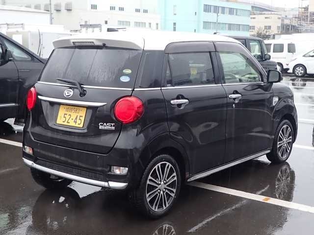 DAIHATSU CAST
