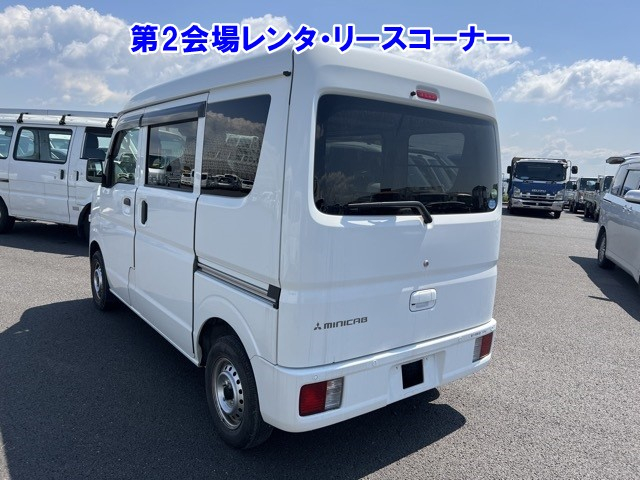 MITSUBISHI MINICAB