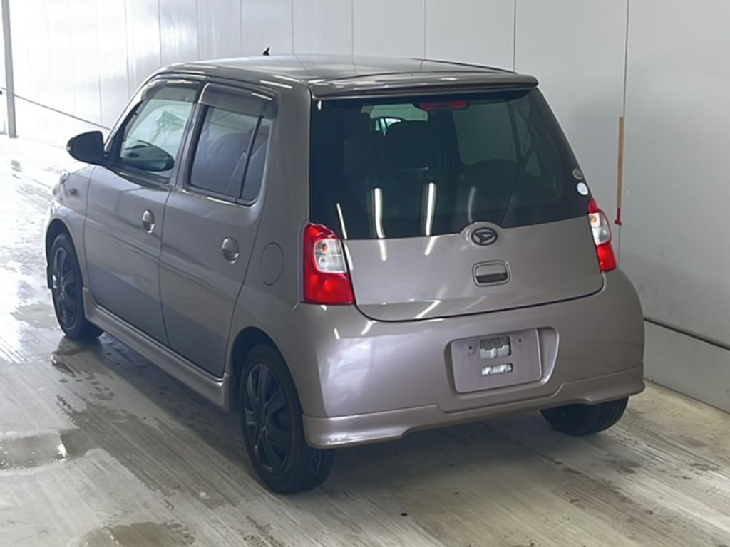DAIHATSU ESSE