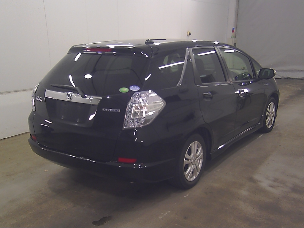 HONDA FIT SHUTTLE