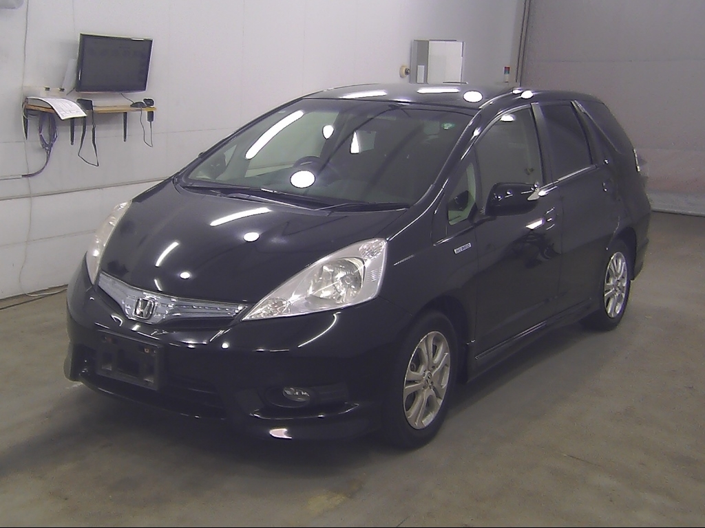 HONDA FIT SHUTTLE