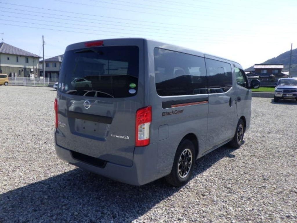 NISSAN NV350 CARAVAN