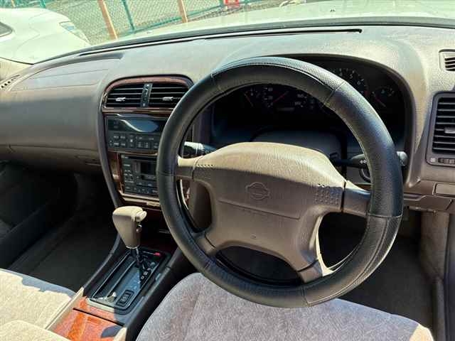 NISSAN GLORIA