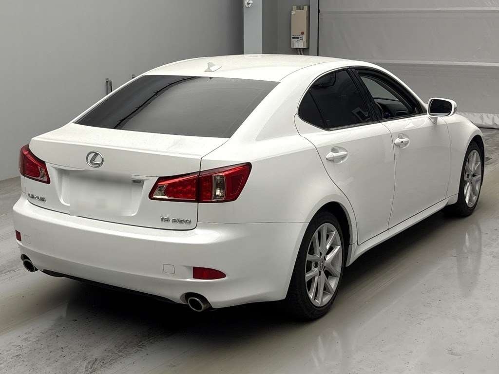 LEXUS IS250