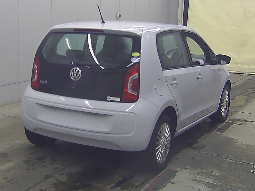 VOLKSWAGEN UP!
