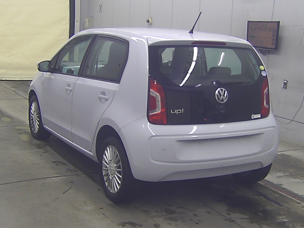 VOLKSWAGEN UP!