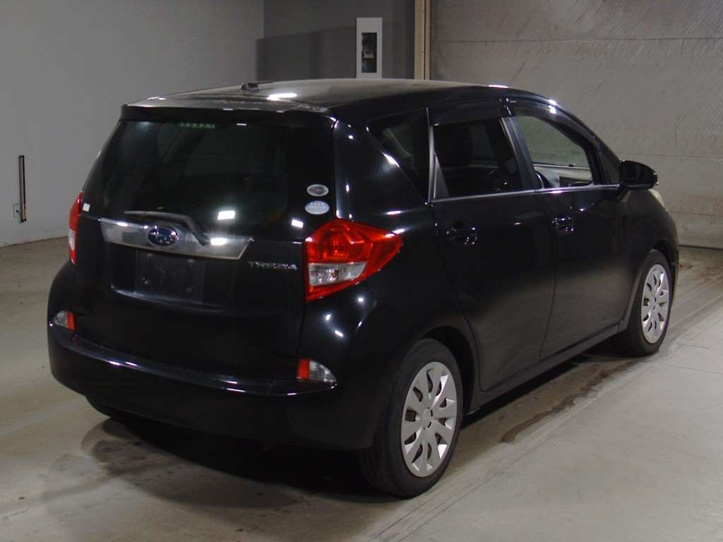 SUBARU TREZIA