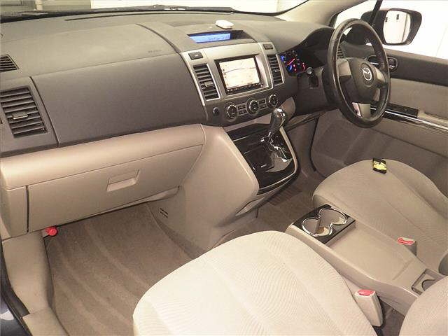 MAZDA MPV