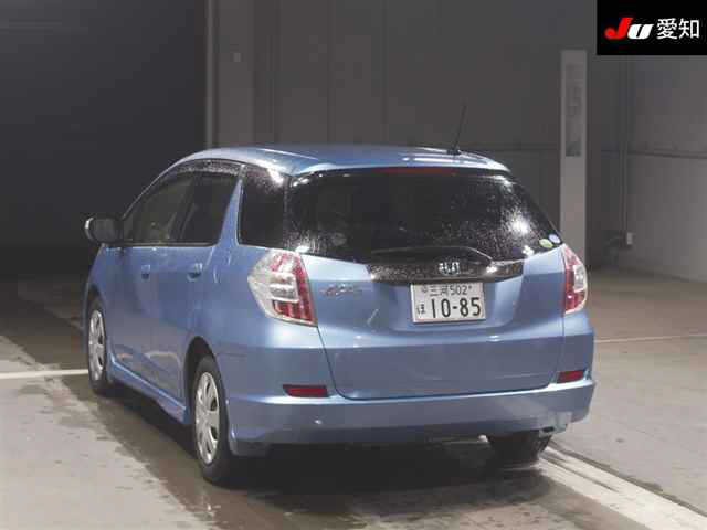 HONDA FIT SHUTTLE